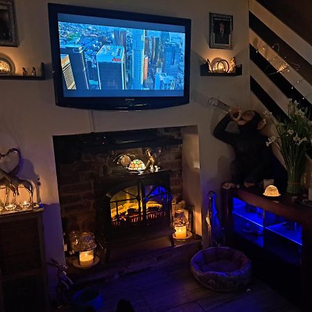 All Seasons Weavers Cottage Голмфірт Екстер'єр фото